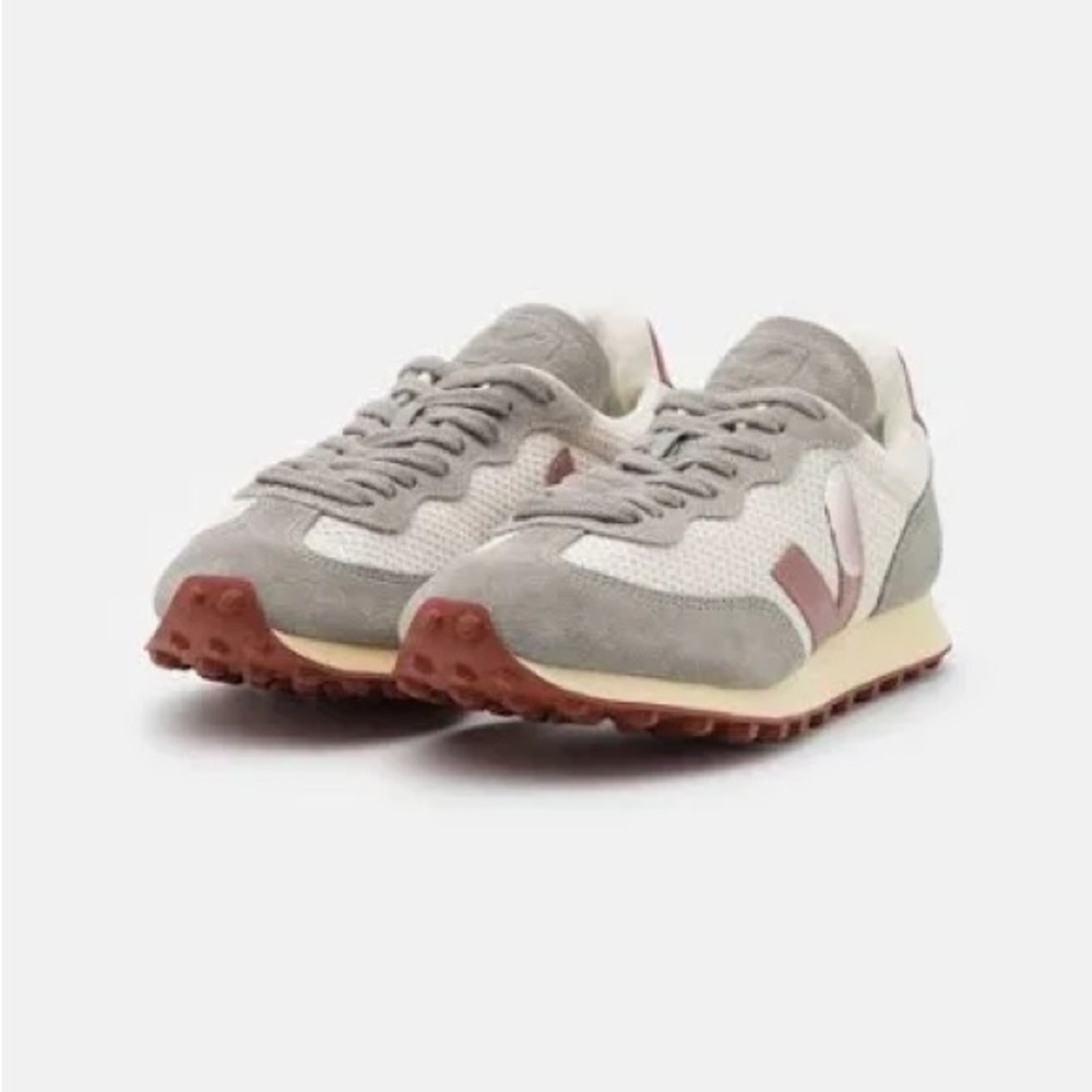 Veja Rio Branco Retro Running Sneakers (Gray/White/Red) $200 New & Never Worn! - Picture 2 of 13